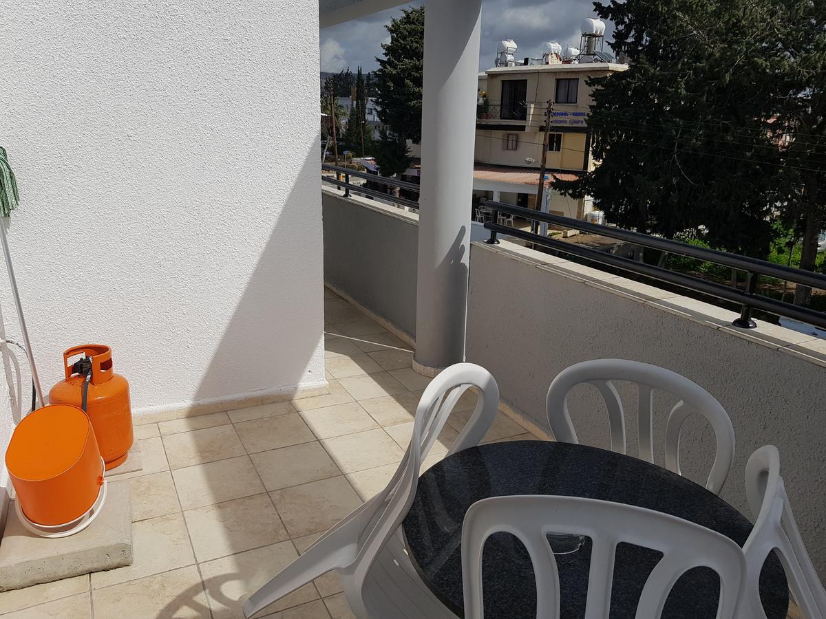 Valentinos Court Lejlighed Paphos Eksteriør billede